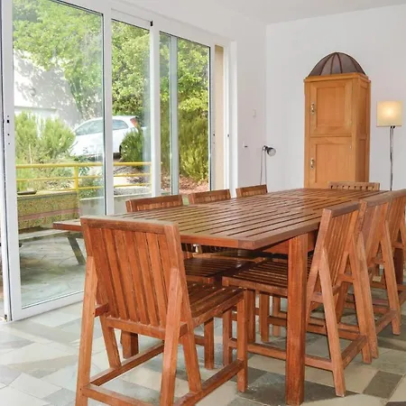 Cozy Home In San Giuliano With House Sea View