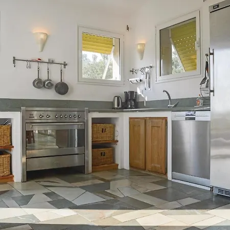 Cozy In San Giuliano With House Sea View